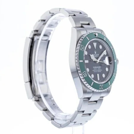 Replica Rolex Submariner Black Dial 126610LV “Starbucks”